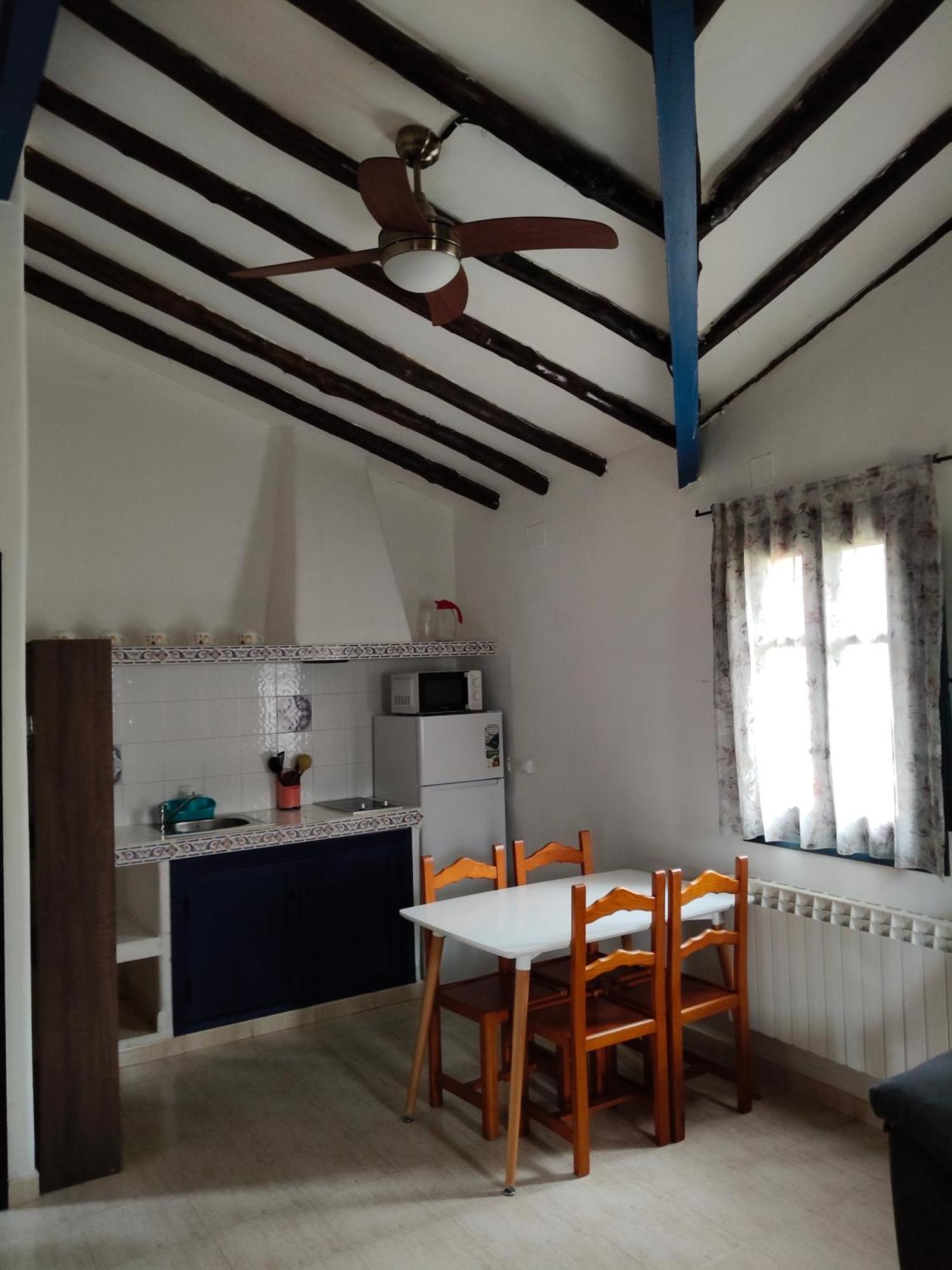Apartamento Mascotas Y Check Out Hasta 18h Gratis Complejo Aldea Vetonia Casitas Y Con Jardín 1 A 5 Plazas- Contacta Grupos De Amigos Navidades Clubes Senderismo, Eventos, Bodas, Colegios, Hasta 140 Plazas Ocio Relax Y Naturaleza Hervás